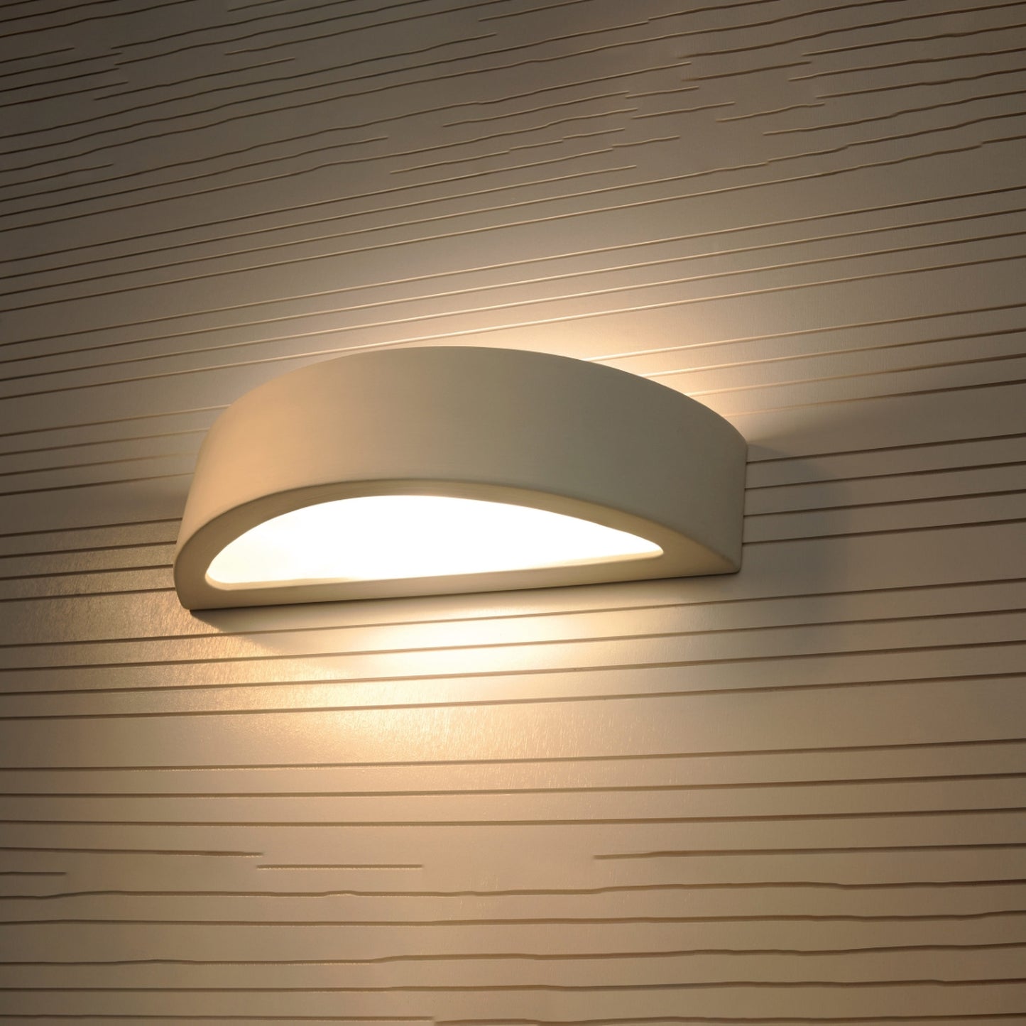 Wandlamp keramiek ATENA wit - detail