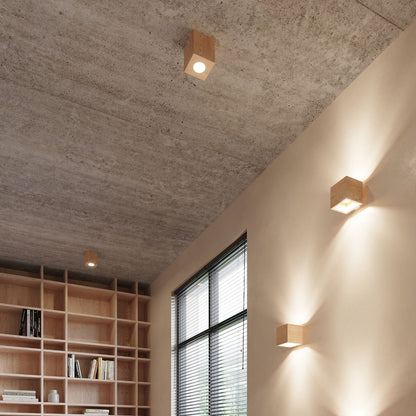 QUAD wandlamp beton naturel hout