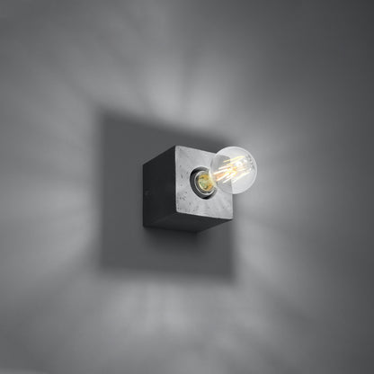 ARIZ vierkante wandlamp beton