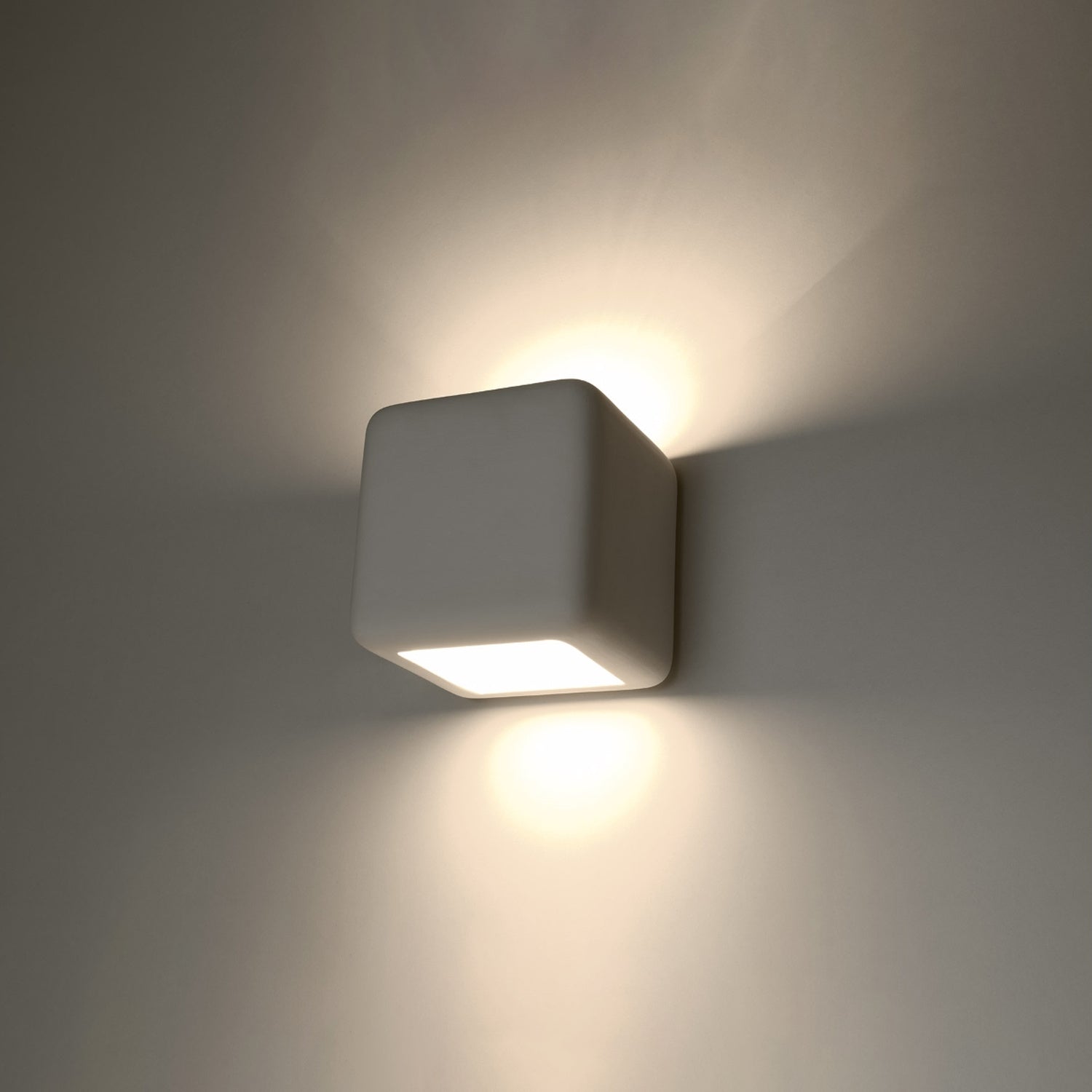 NESTA keramische wandlamp wit