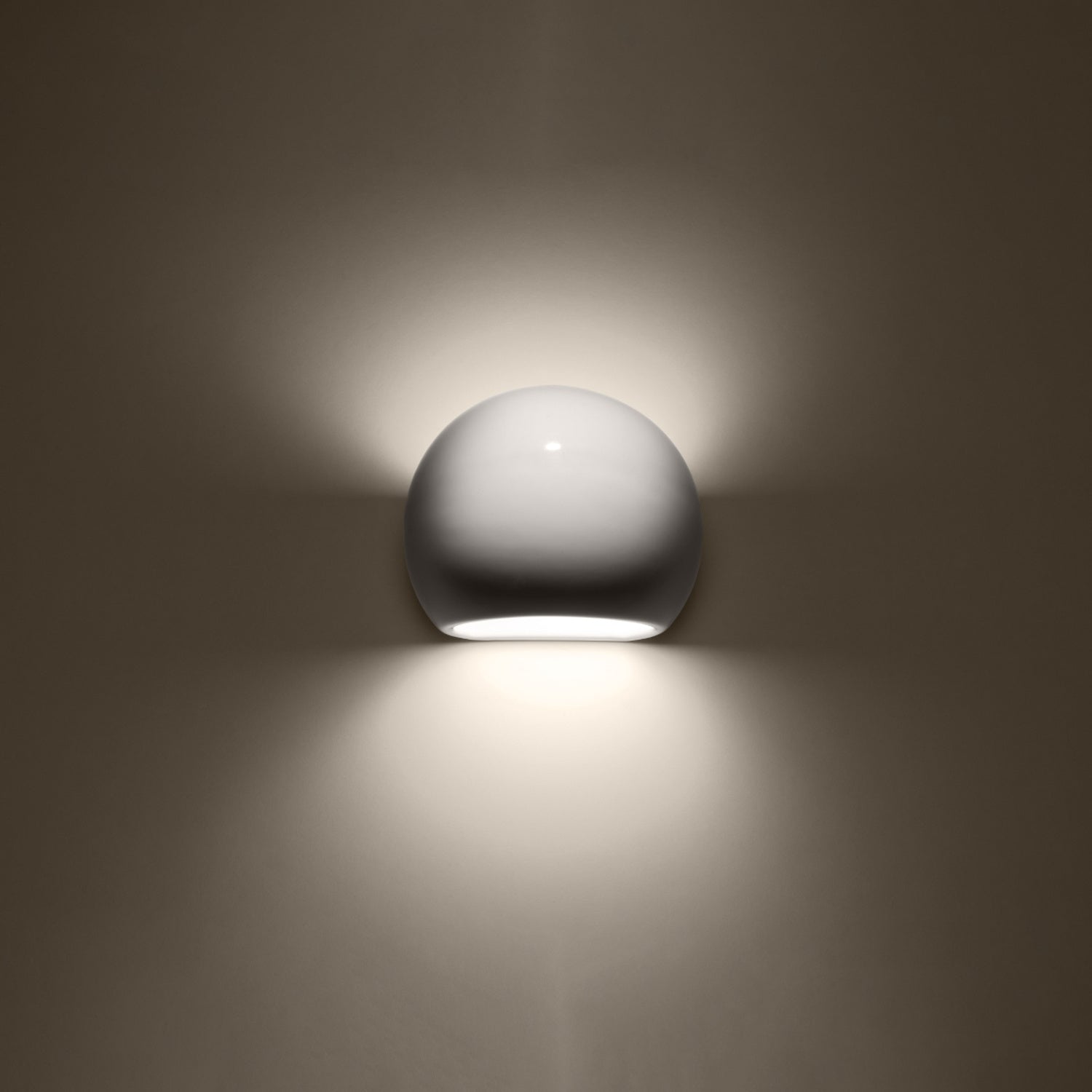 GLOBE wit glans keramische wandlamp wit glans