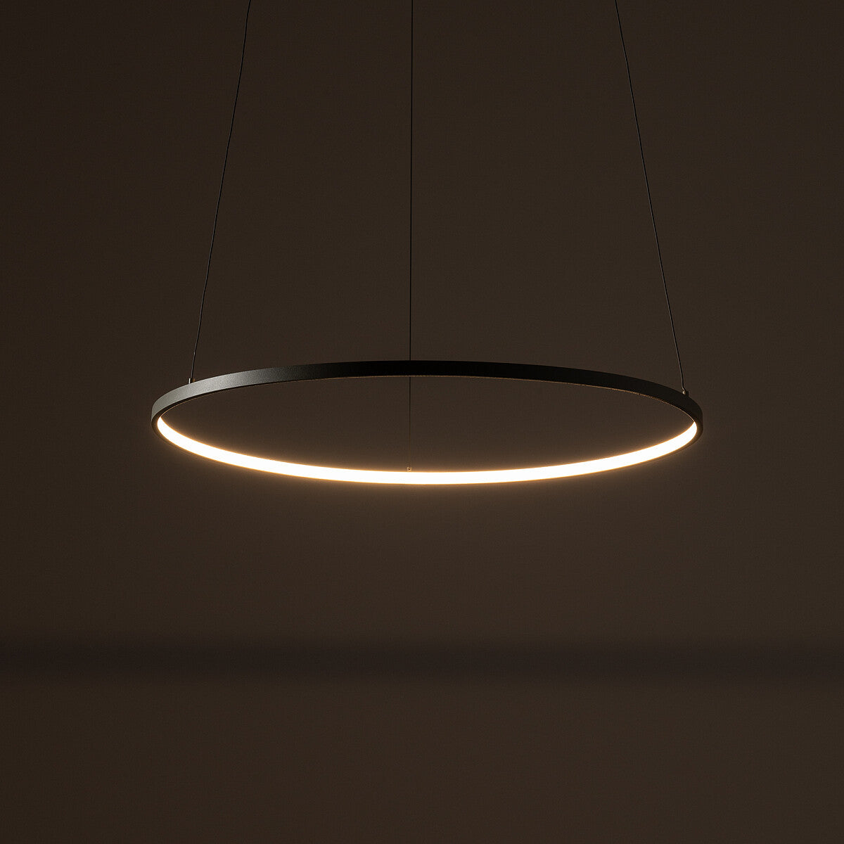 CIRCOLO LED SILK OLIVE ring hanglamp sfeerbeeld