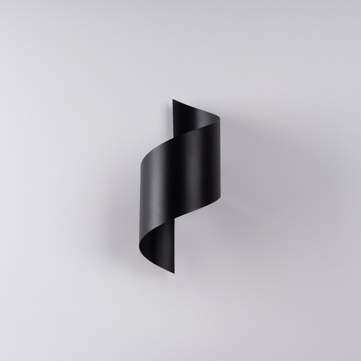 TALASSA design wandlamp zwart
