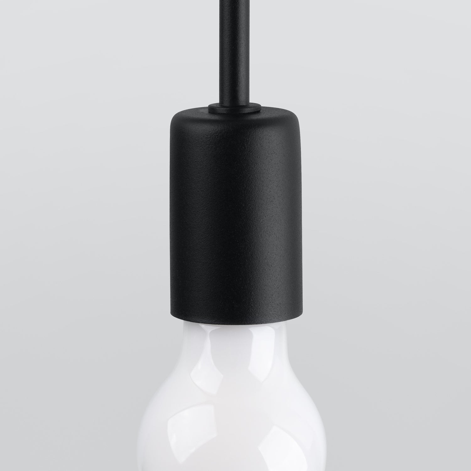 LEVAR design wandlamp zwart