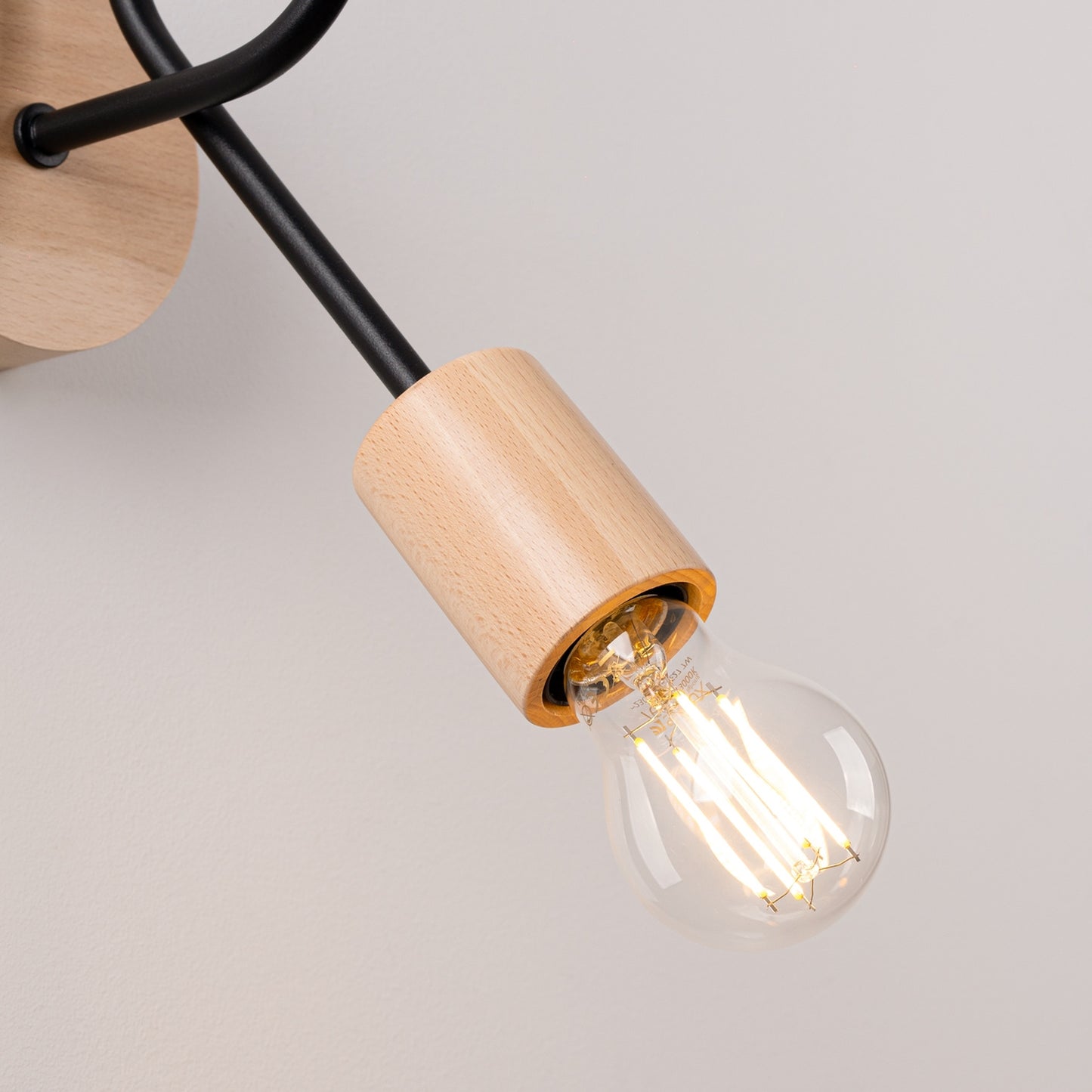EMBER design wandlamp zwart/naturel hout