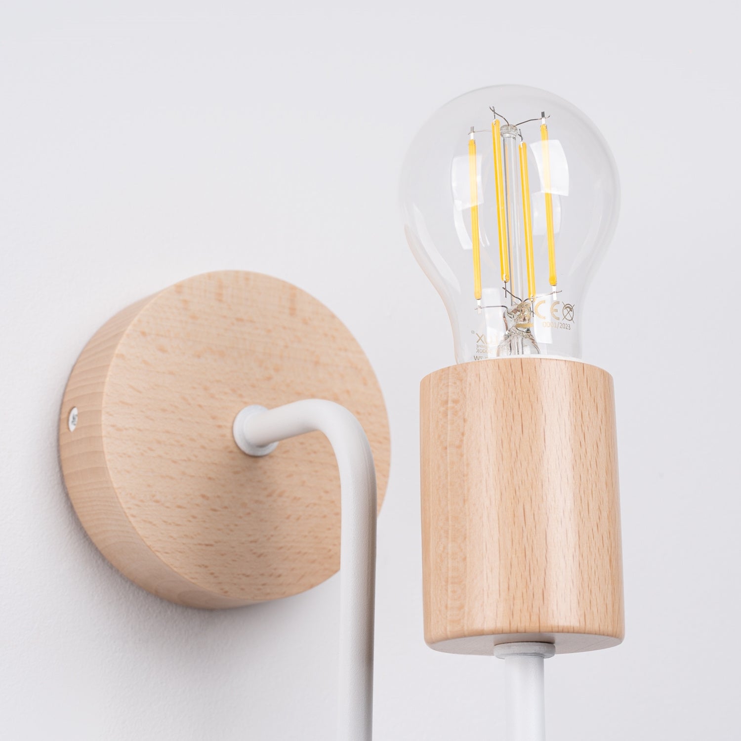 TIMBO geometrische wandlamp wit/naturel hout