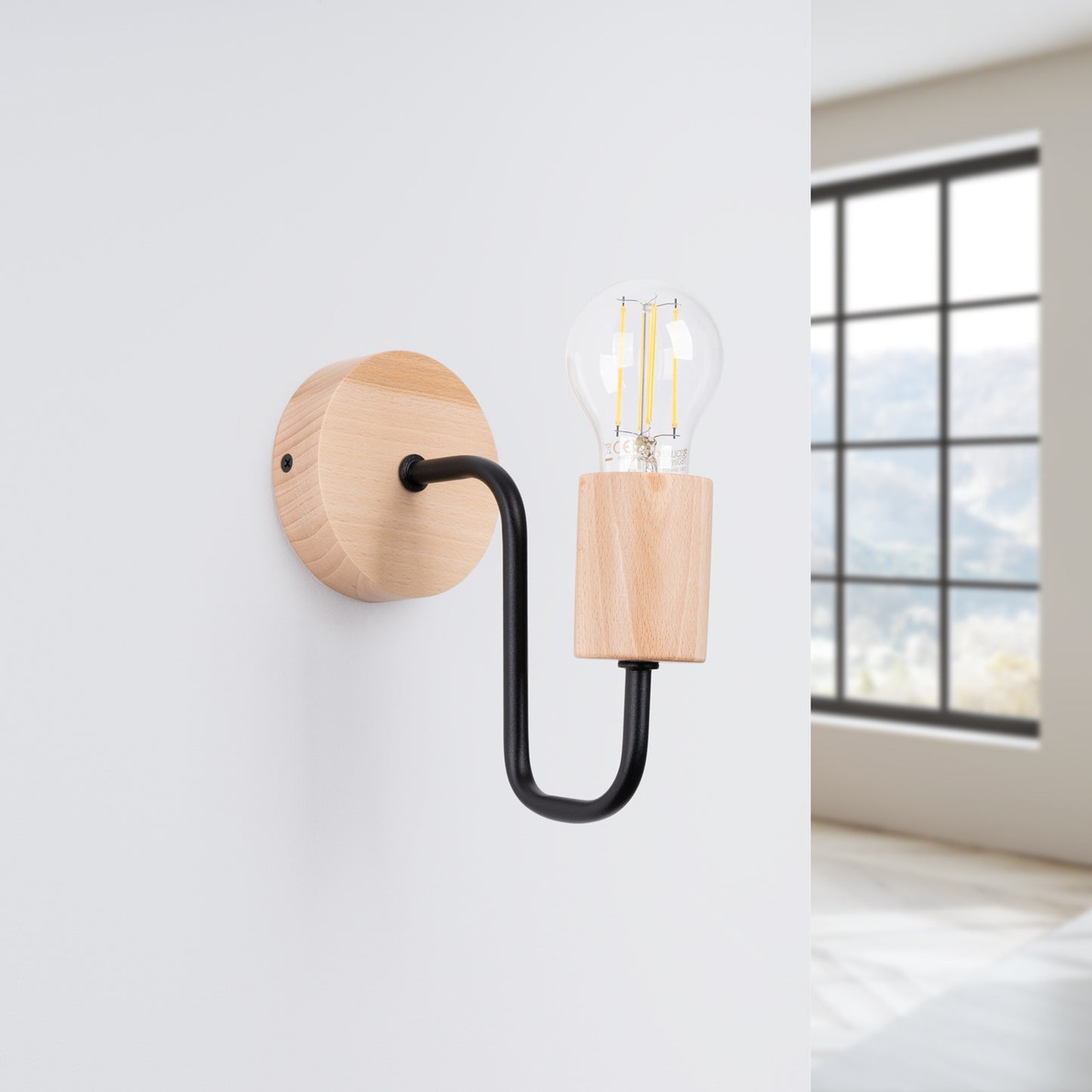 TIMBO geometrische wandlamp zwart/naturel hout
