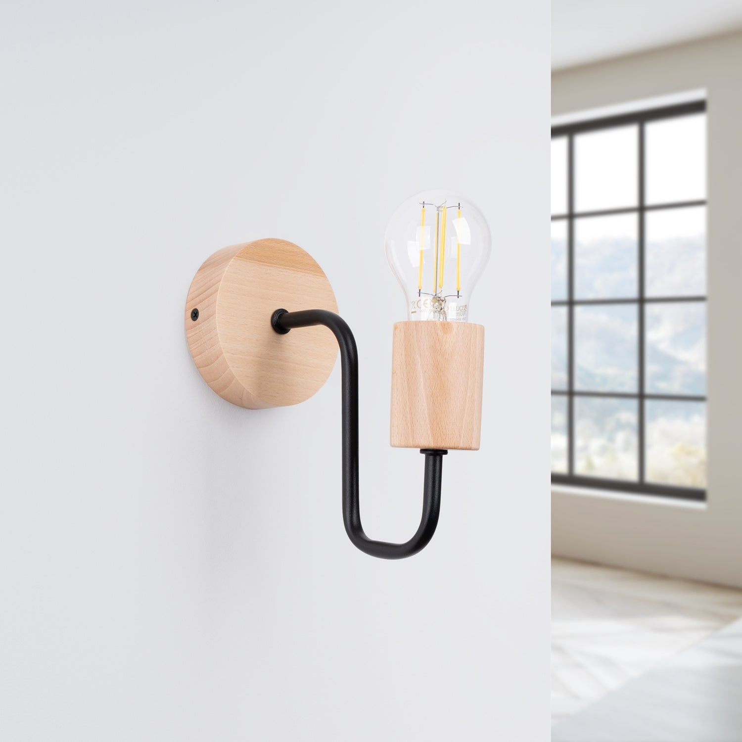 TIMBO geometrische wandlamp zwart/naturel hout