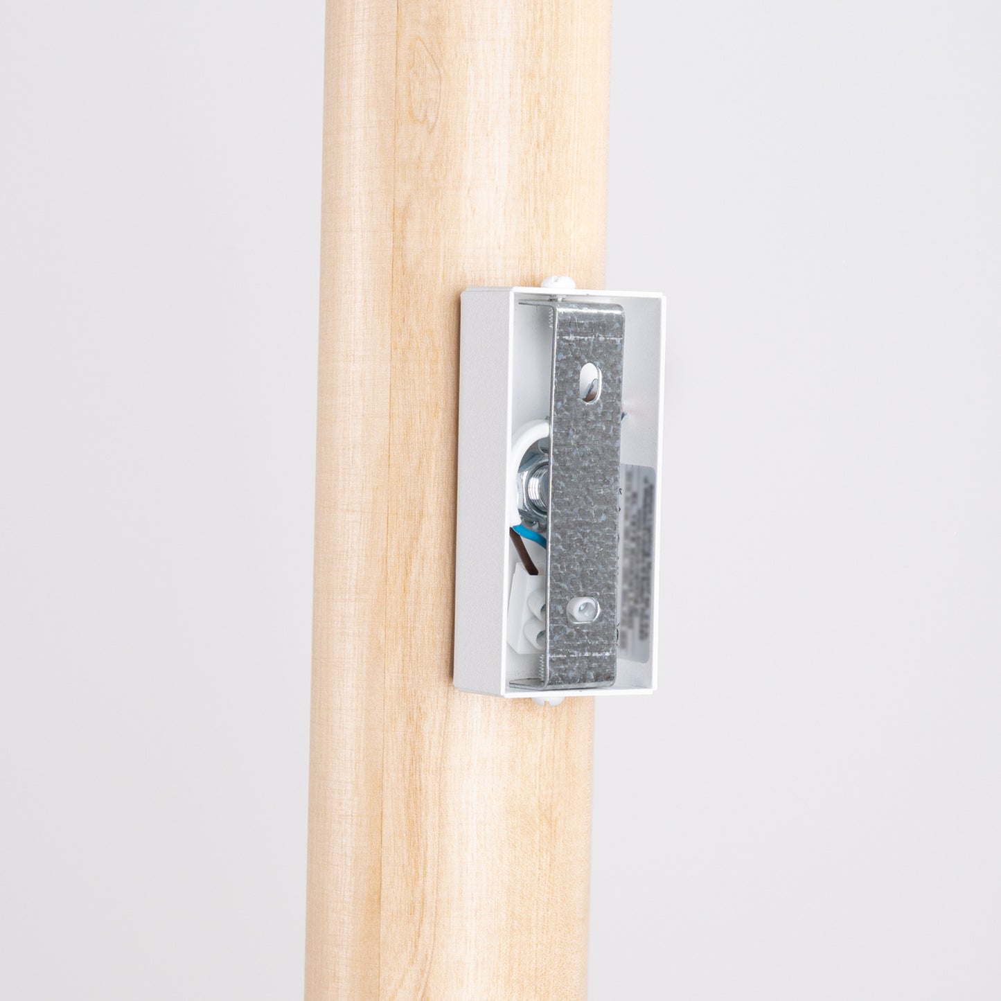 LINO cilindrische wandlamp naturel hout/wit