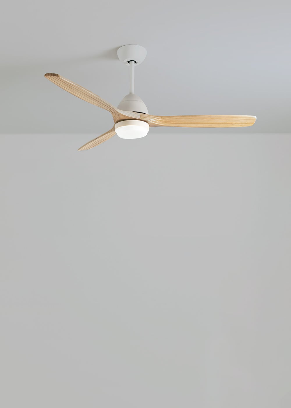Cupavo plafondventilator wit / licht hout