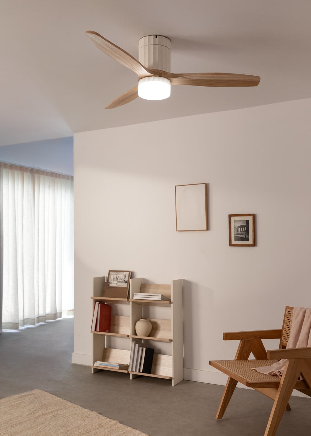 Linavo plafondventilator wit / licht hout