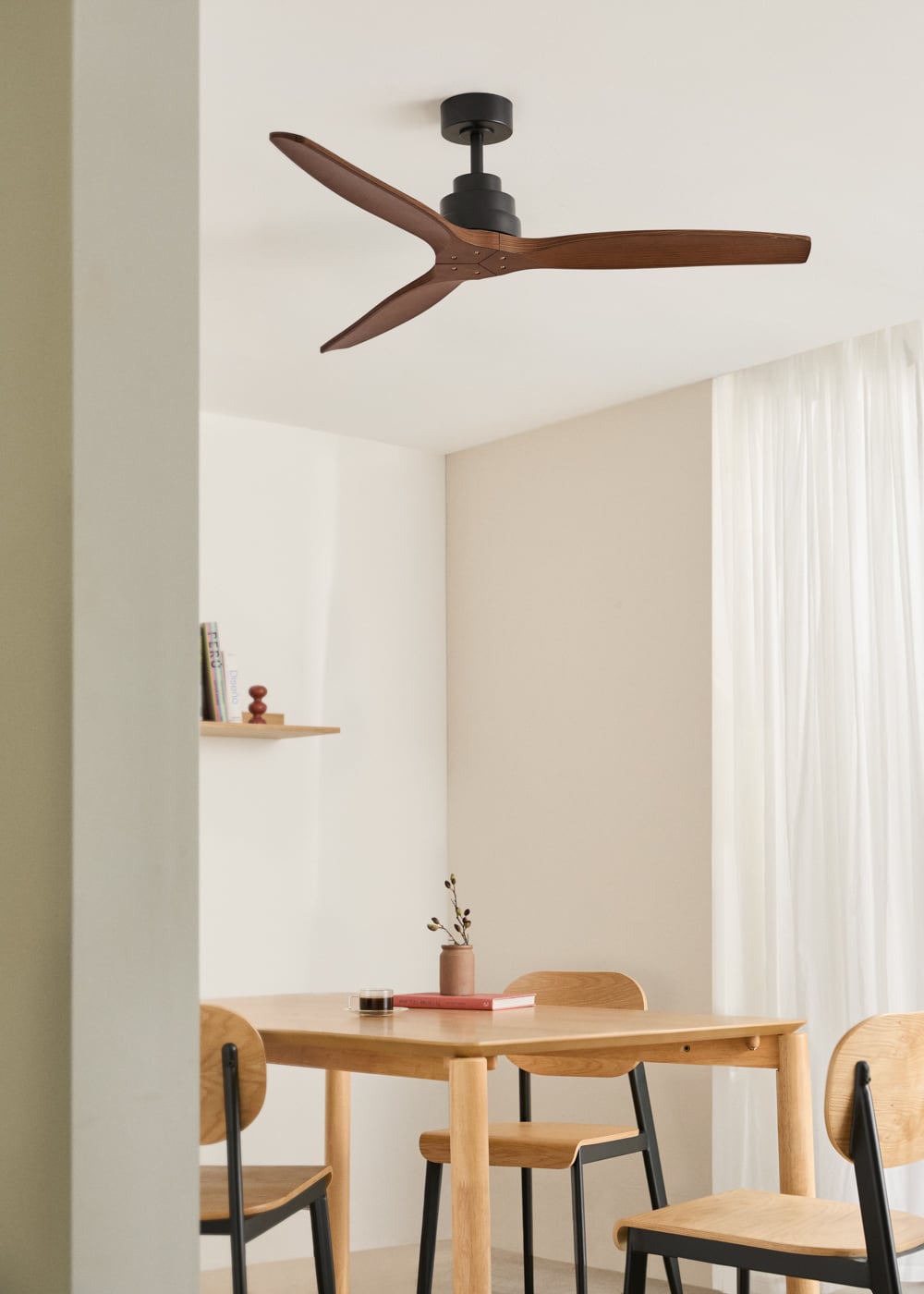 Stylavo plafondventilator zwart / donker houtlook
