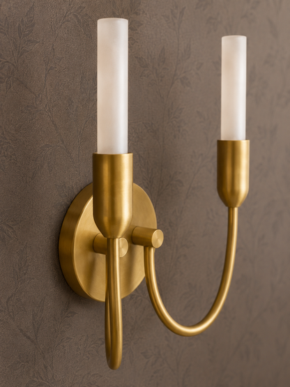 Augustine wandlamp Melkwit-messing