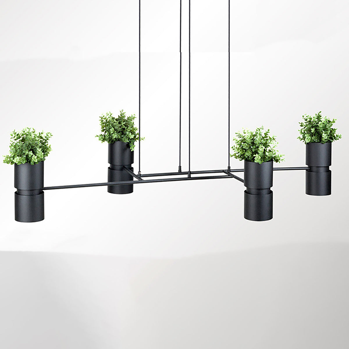Botanica Line | horizontale Design-Hängeleuchte | schwarzes Metall