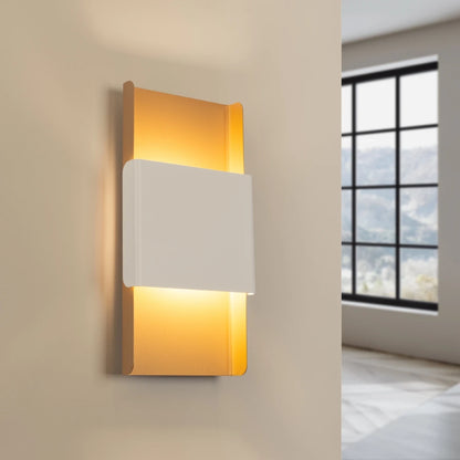Duralis Gold Wall Lamp