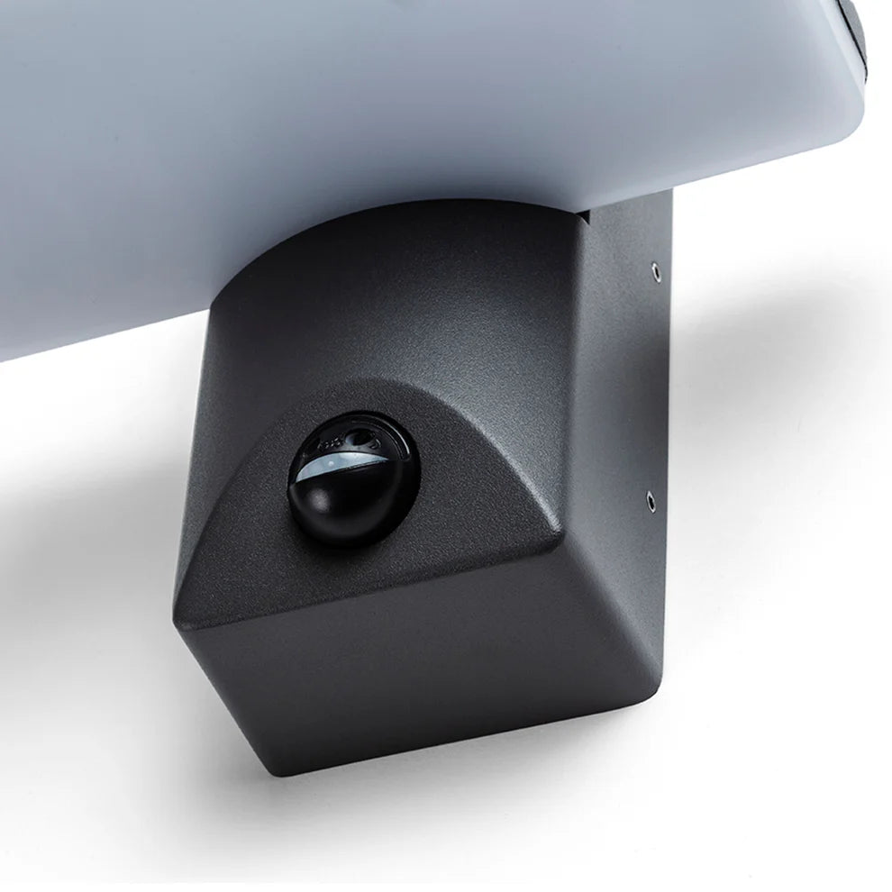Luma Sense PIR – Buitenwandlamp