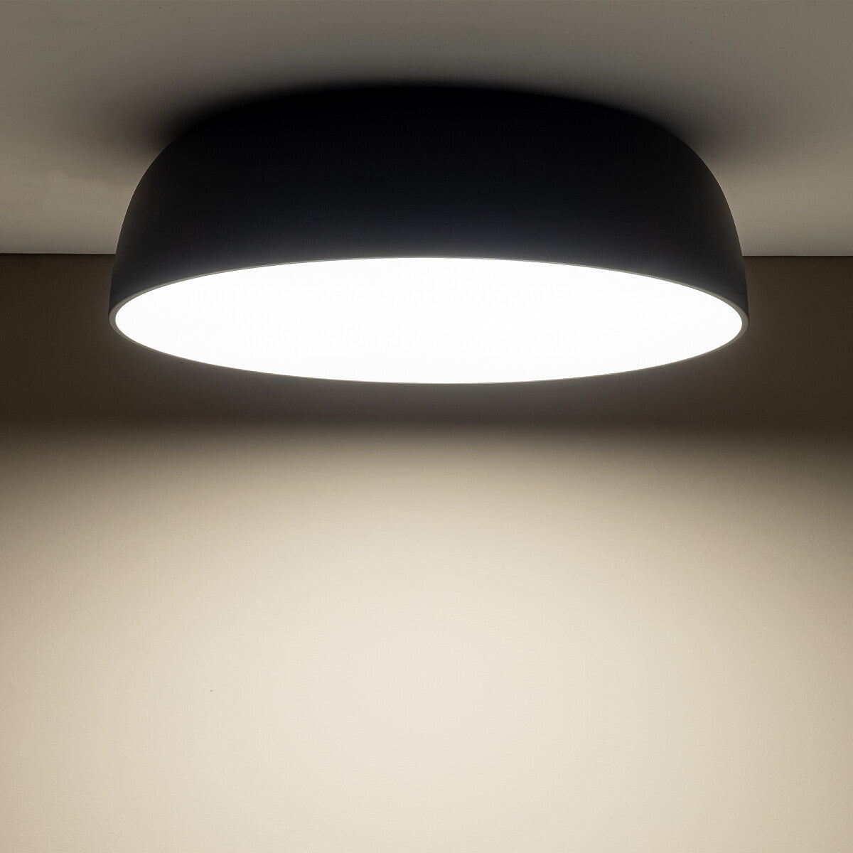 Orbix M Ceiling Lamp