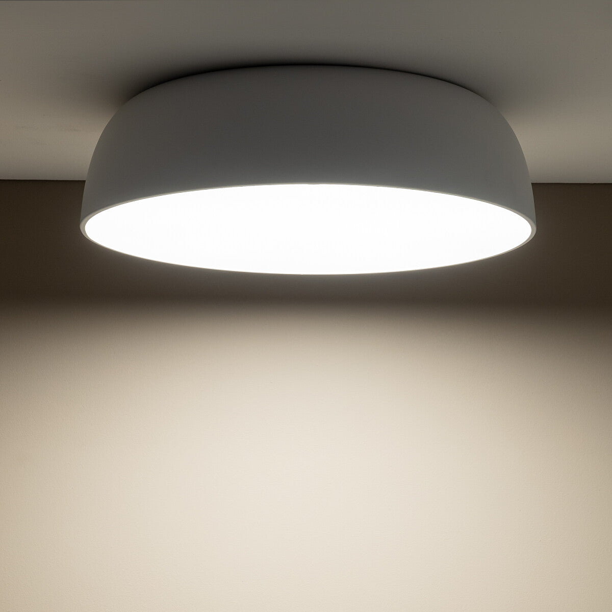 Orbix M Ceiling Lamp