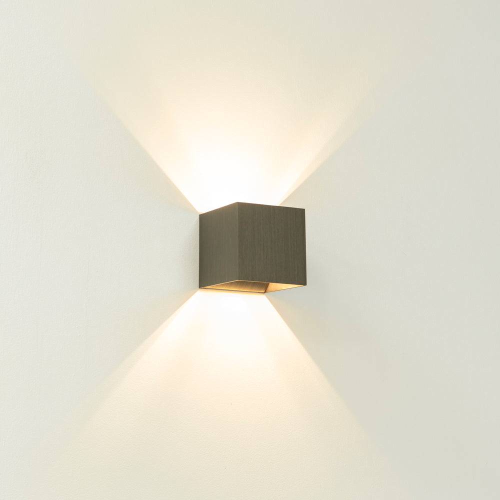 Wandlamp GYMM - Licht brons