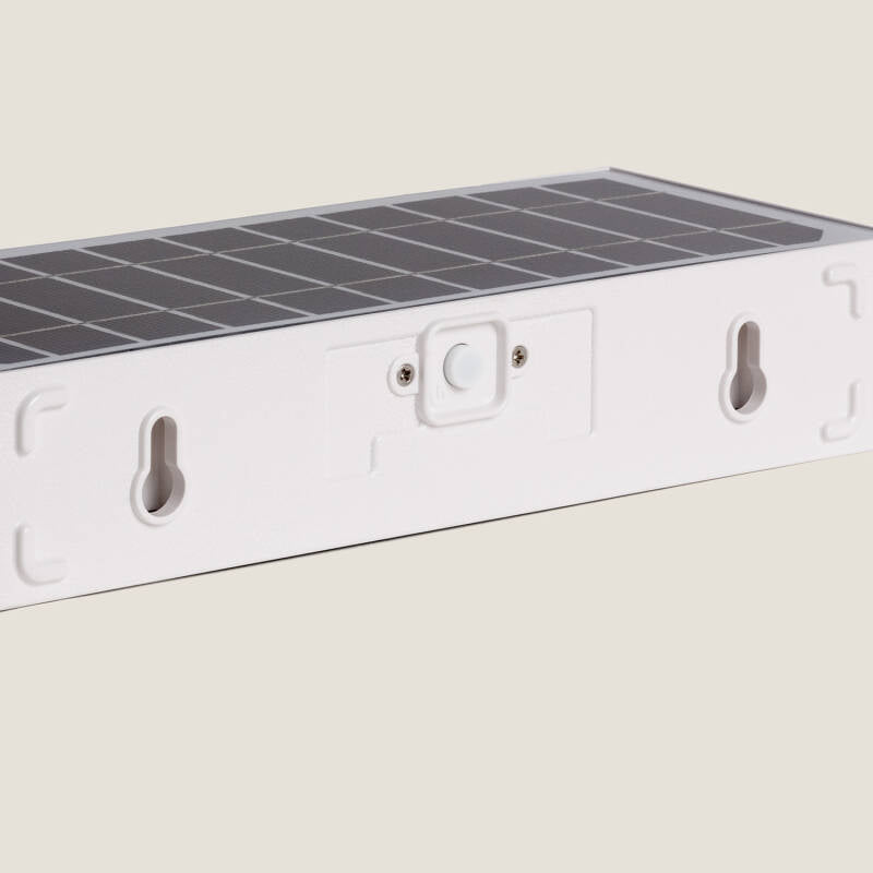 Karlaro solar wandlamp wit gevel