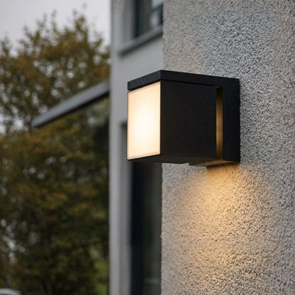 Azzardo CUBIC buitenwandlamp zwart up-down lichteffect