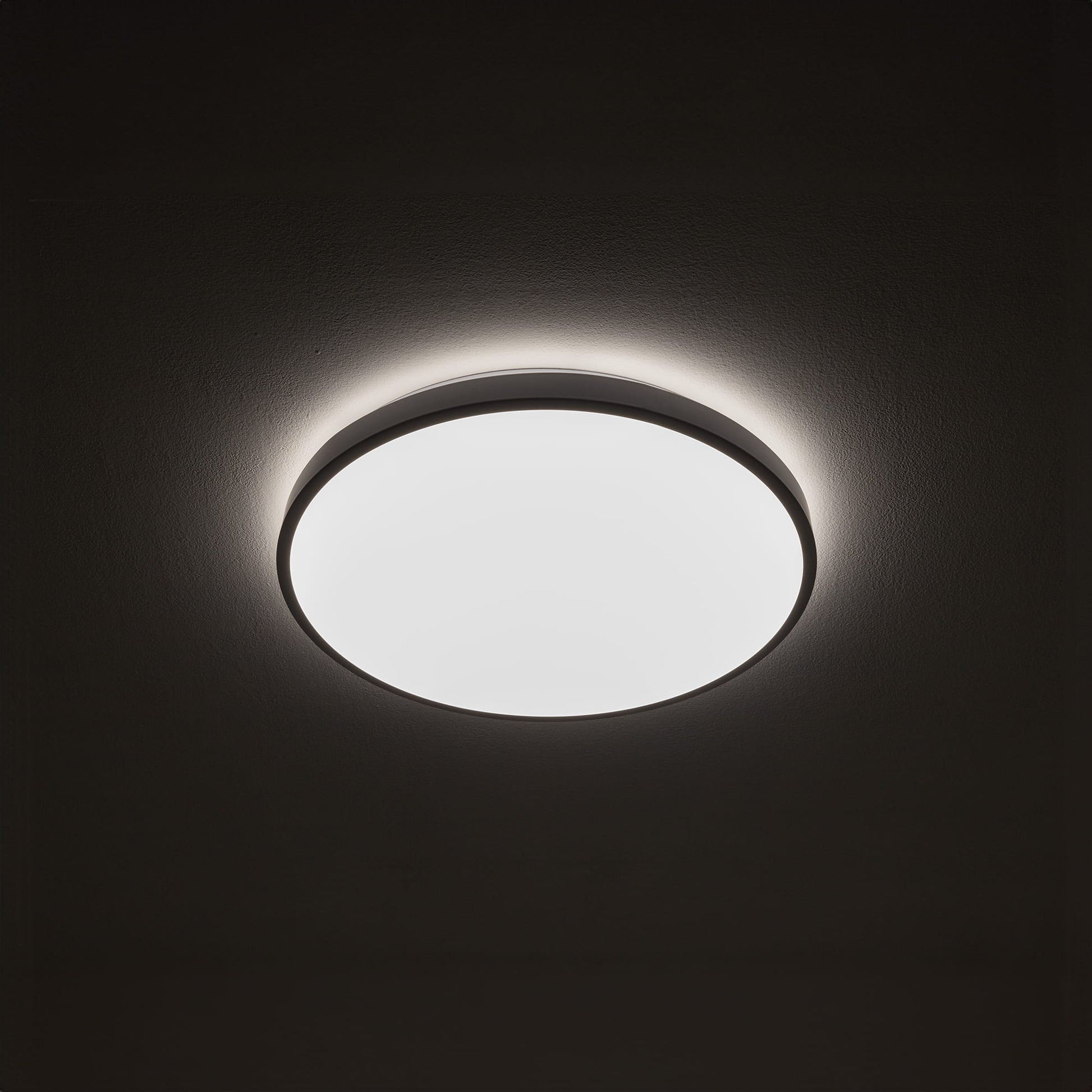 AGNES ROUND LED PRO wit plafondlamp detail