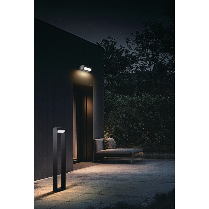 Azzardo FRAME WALL buitenwandlamp donkergrijs aan de gevel