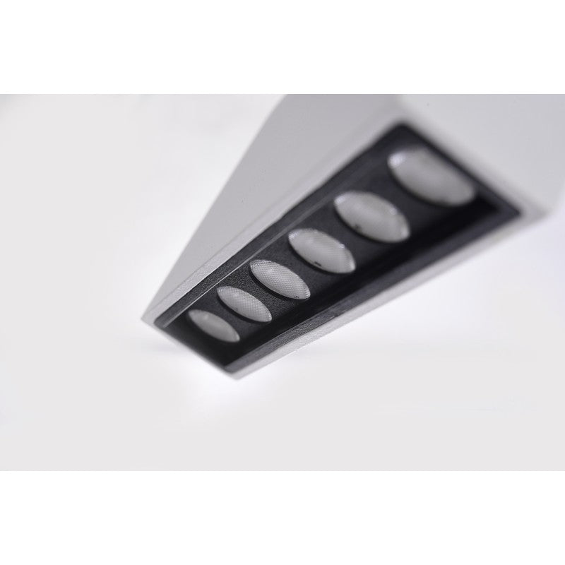 LEON | Track spotlight | 3-LINE 230V | white or black