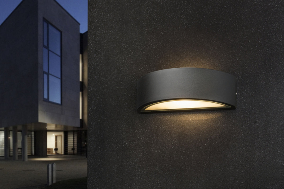 LESA | buiten wandlamp gegoten aluminium | E27 | IP54 | zwart wit of zilvergrijs | met of zonder lichtbron
