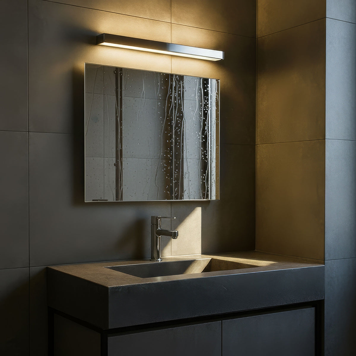 MARINA 60 | linearna LED zidna svjetiljka s osvjetljenjem prema gore i dolje, 60 cm | 19 W 3000 K | IP44 krom