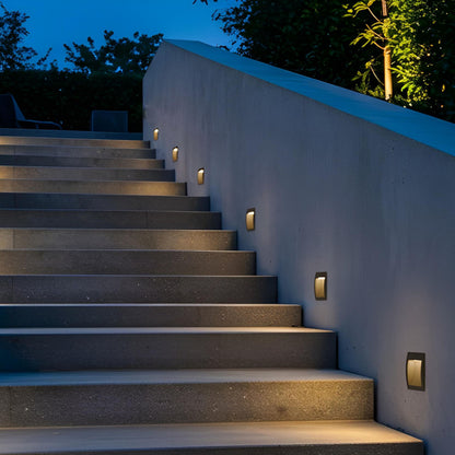 GORDIQ M inbouw wandlamp buiten antracietgrijs sfeerbeeld pad
