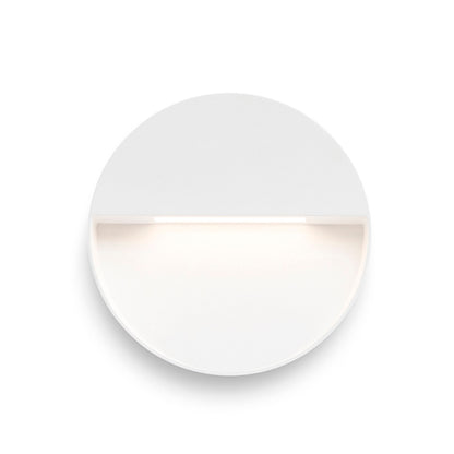 AQILA R opbouw wandlamp buiten wit sfeerbeeld trap