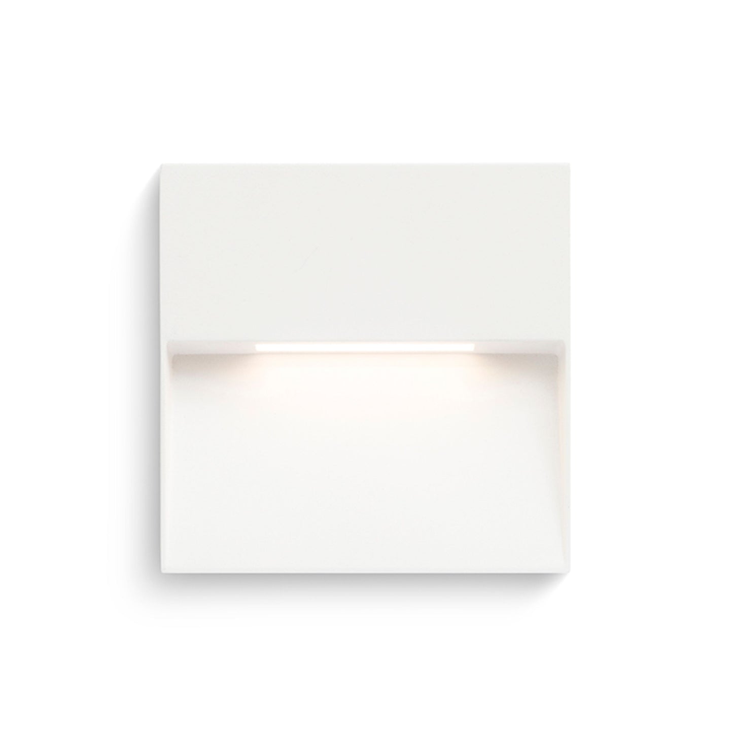 AQILA SQ opbouw wandlamp buiten wit sfeerbeeld trap