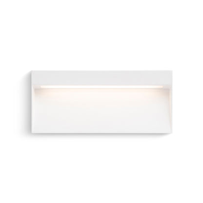 AQILA RC opbouw wandlamp buiten wit sfeerbeeld trap