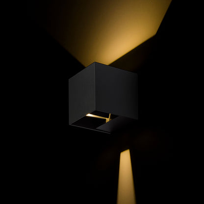 CARRE | hranaté venkovní nástěnné svítidlo s osvětlením up-down | LED 3 W 200 lm 3000 K | IP54 | antracitové nebo bílé
