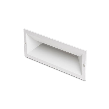 RAGG inbouw wandlamp buiten wit gemonteerd