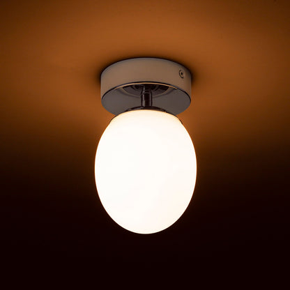 MERINGUE 11 | oval taklampe til bad | G9 | opalglass med krom | IP44 | med eller uten lyskilde