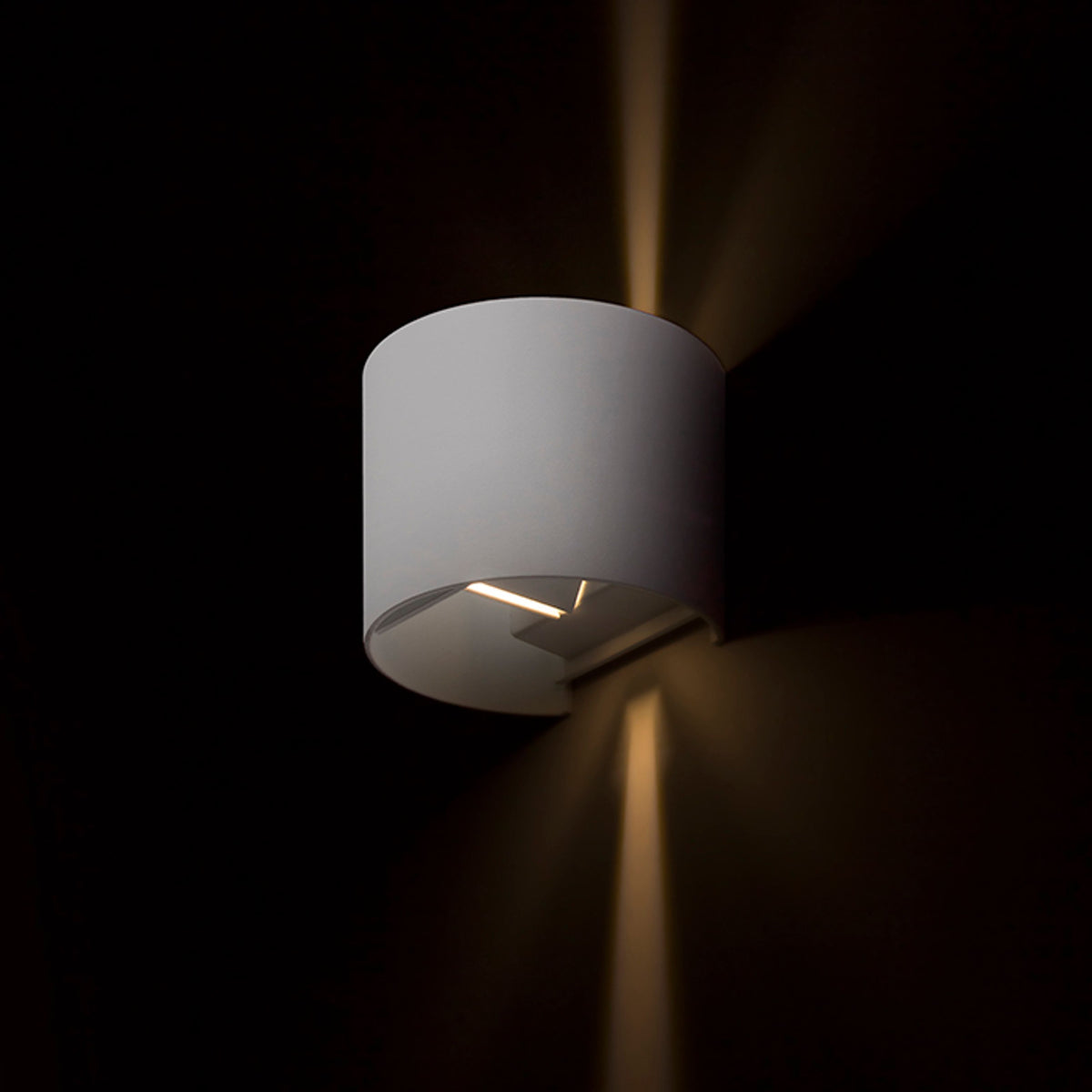 TITO R DIMM | dimmable round outdoor wall light up-down | LED 3W 500lm 3000K | IP65 | white
