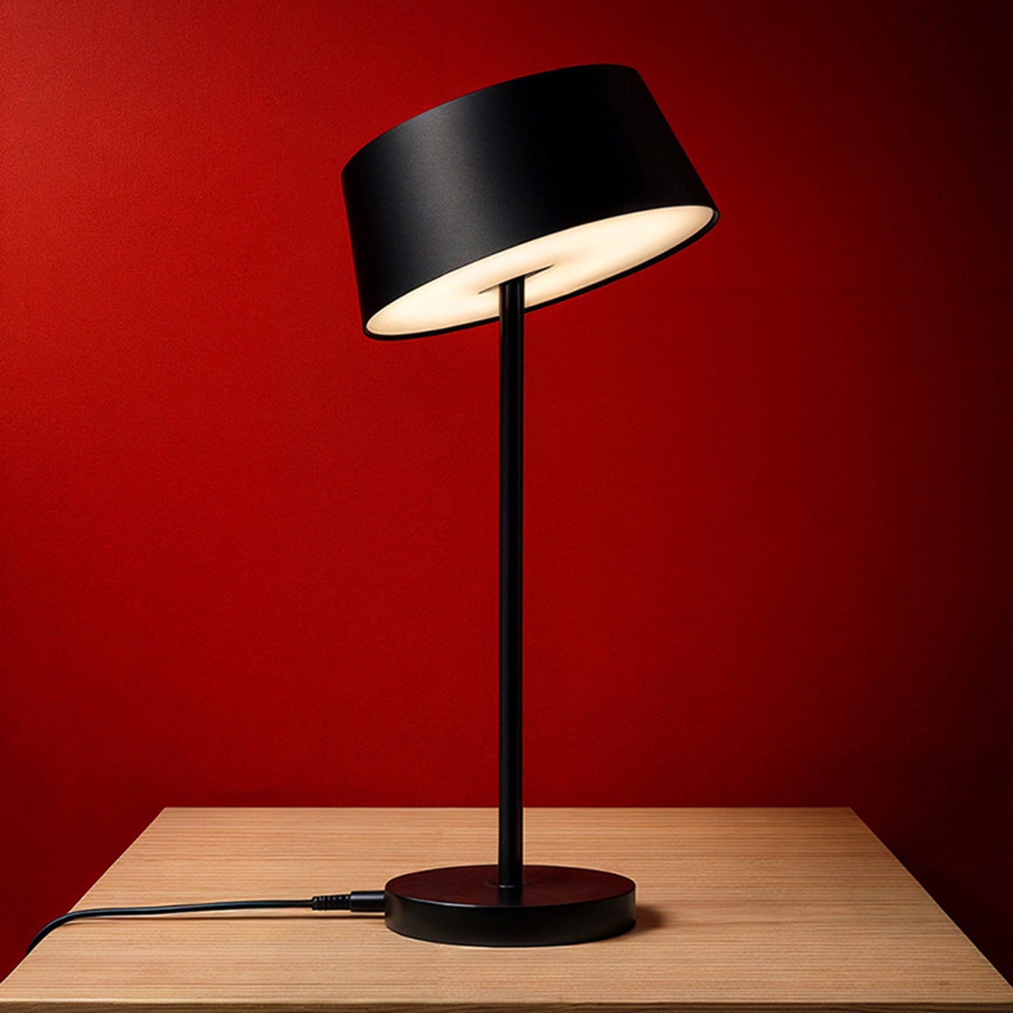 PRAHA | klassieke LED tafellamp met kantelbare kap en touchdimmer | 5W 3000K 550lm | 38 cm | 2 kleuren