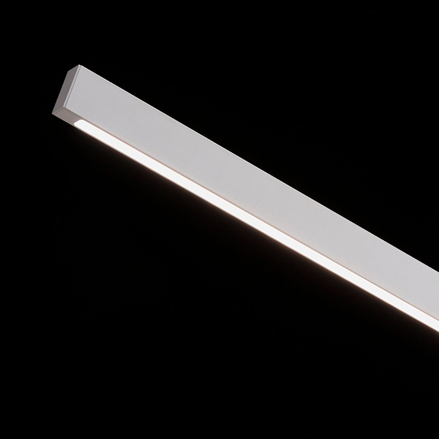 ROD DIMM | slanke LED bureaulamp met CCT-touchdimmer | 5,5W 687lm | 54 cm | 2 kleuren