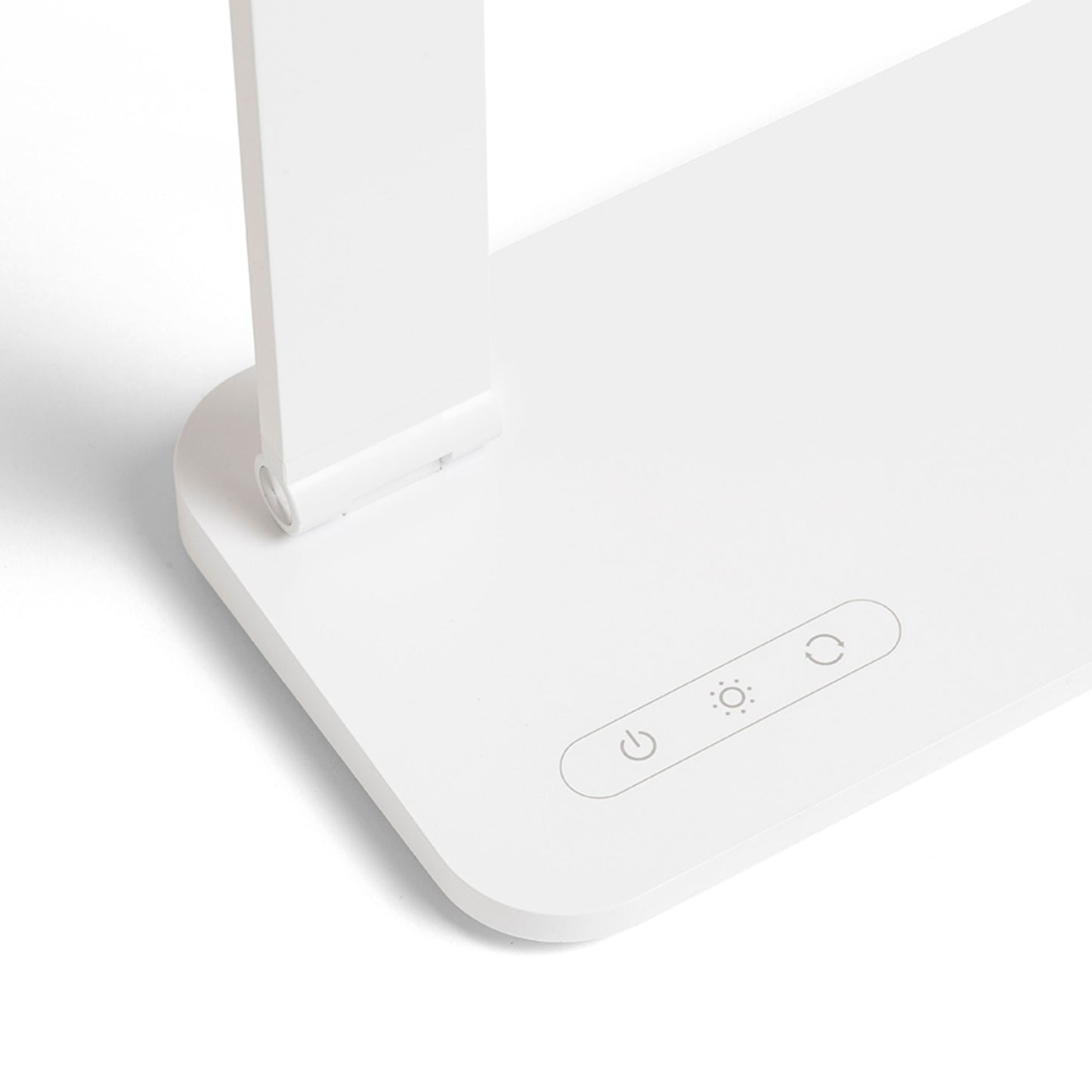 MAREK | LED bureaulamp met brede kop en CCT-touchdimmer | 6W 678lm | 37 cm | 2 kleuren